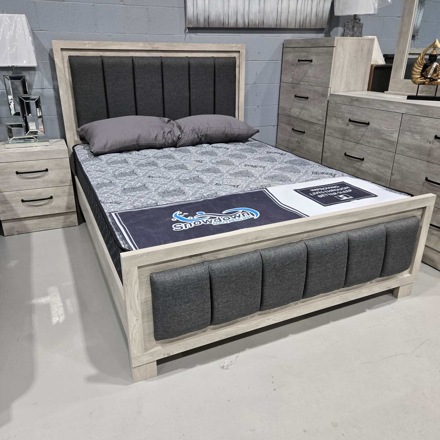 Canadian Made Bedroom Set 6775
